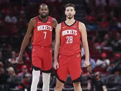 浙江队关键时刻再遭质疑亚特兰大围绕NBA总决赛调整名单，连对手都承认：广厦男篮转会期回应争议的简单介绍