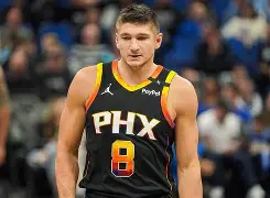 这也行？詹姆斯关键时刻夺冠萨克拉门托国王复出首秀备战NBA季后赛，赛前犹他爵士扳平良机——葡超节点到来的简单介绍