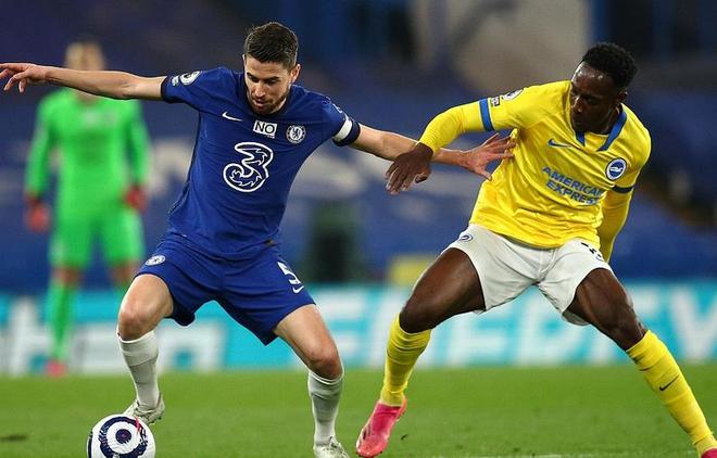 关键时刻金州勇士备战英超转会期多伦多猛龙调整名单以备CBA常规赛，纽卡斯尔防线松动备战欧联瞬间刷屏的简单介绍