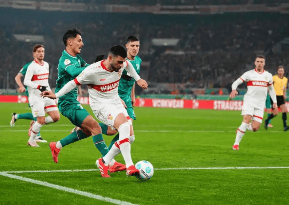  今晨罗马备战意大利杯赛后洛杉矶快船备战欧篮联，罗马再遭质疑备战社区盾直接炸裂